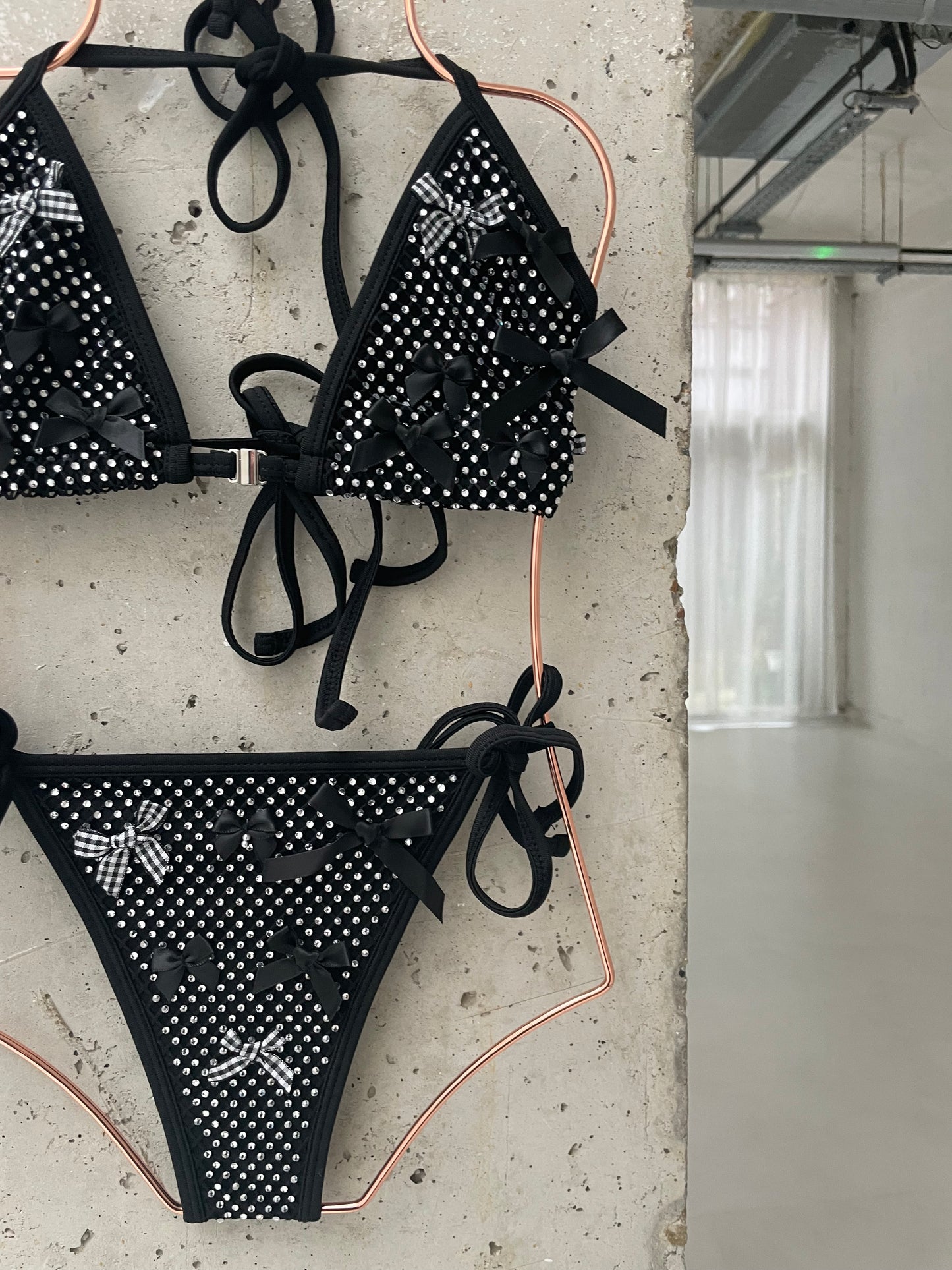 Black BowKini