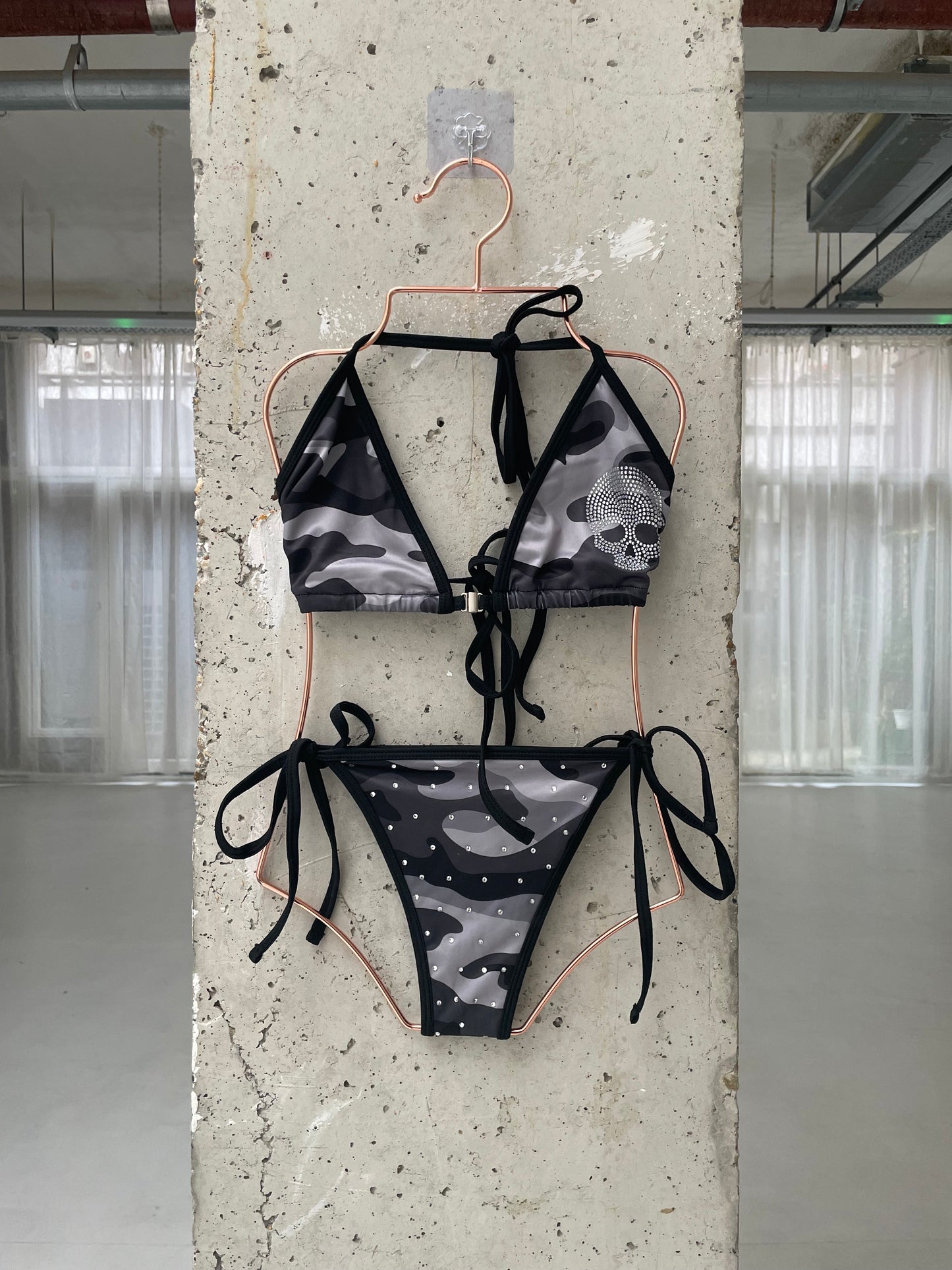 CamoKini (Black)