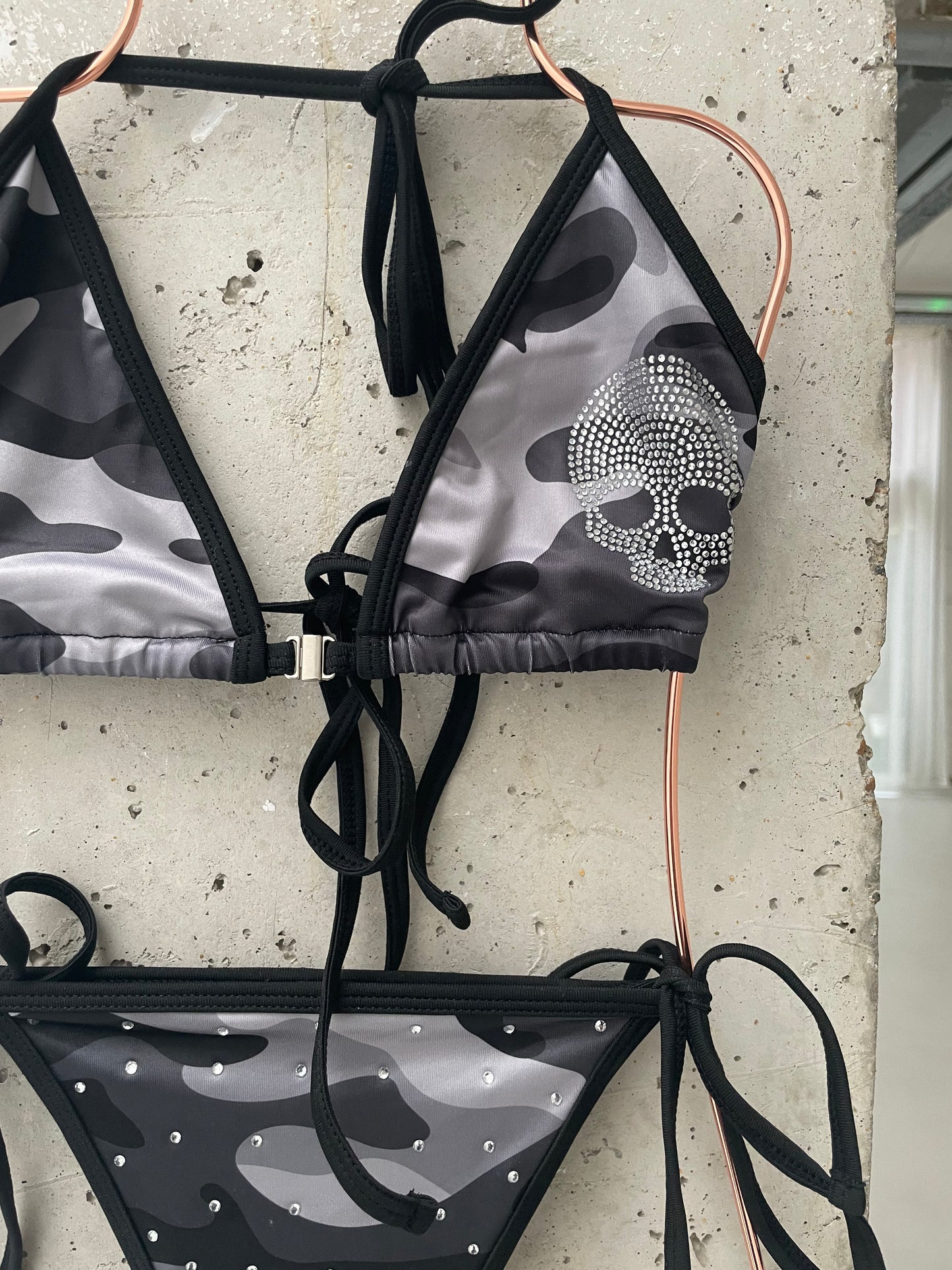 CamoKini (Black)