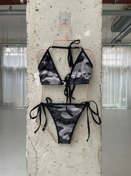 CamoKini (Black)